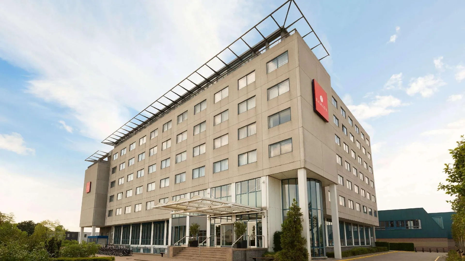 Ramada By Wyndham Amsterdam Airport Schiphol Otel Badhoevedorp